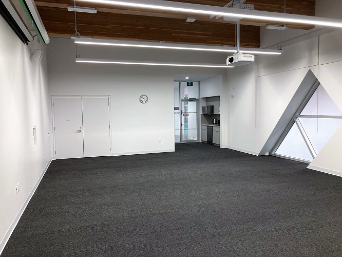 clayton-branch-meeting-room-surrey-libraries